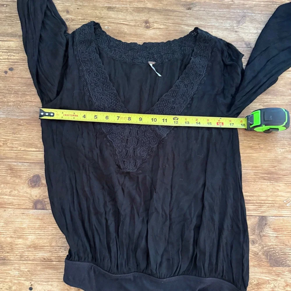 Free People Black Lace Trim Deep V-Neck Long Sleeve Boho Bodysuit Small NWOT